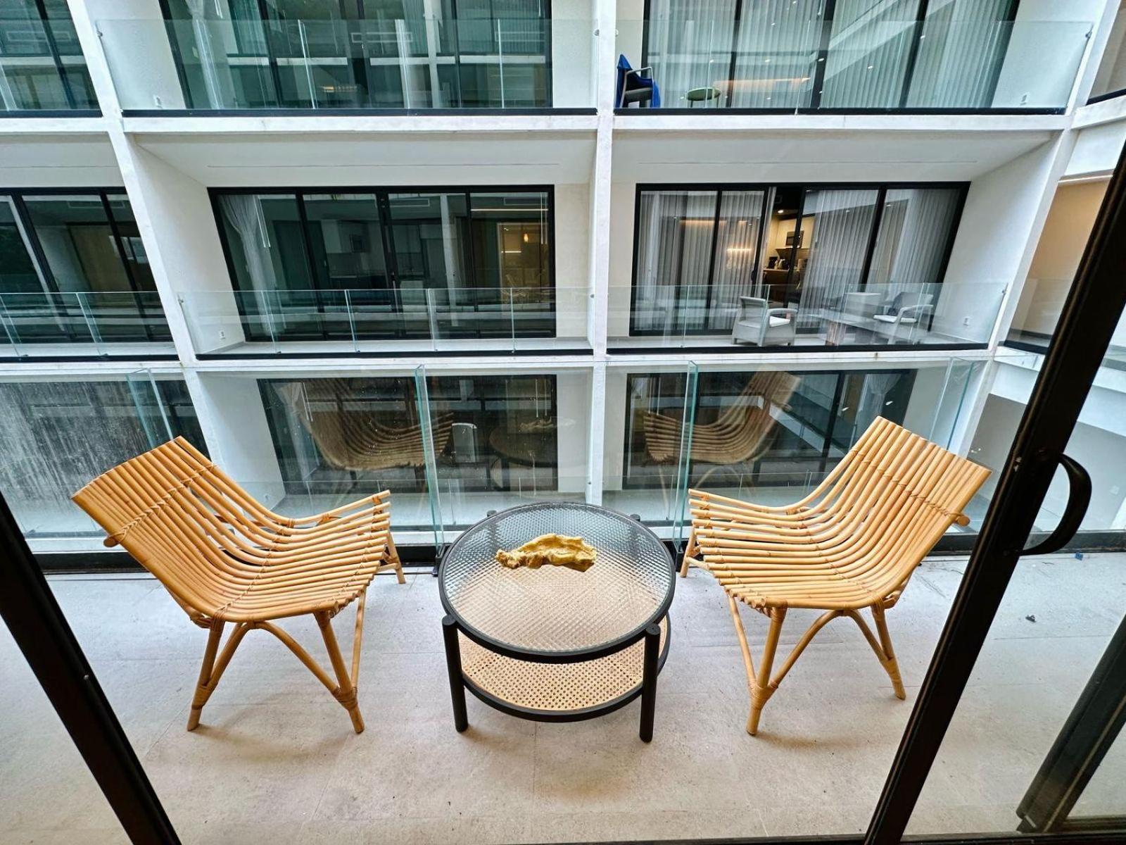 Elegant And Comfortable Space, Perfect For Resting