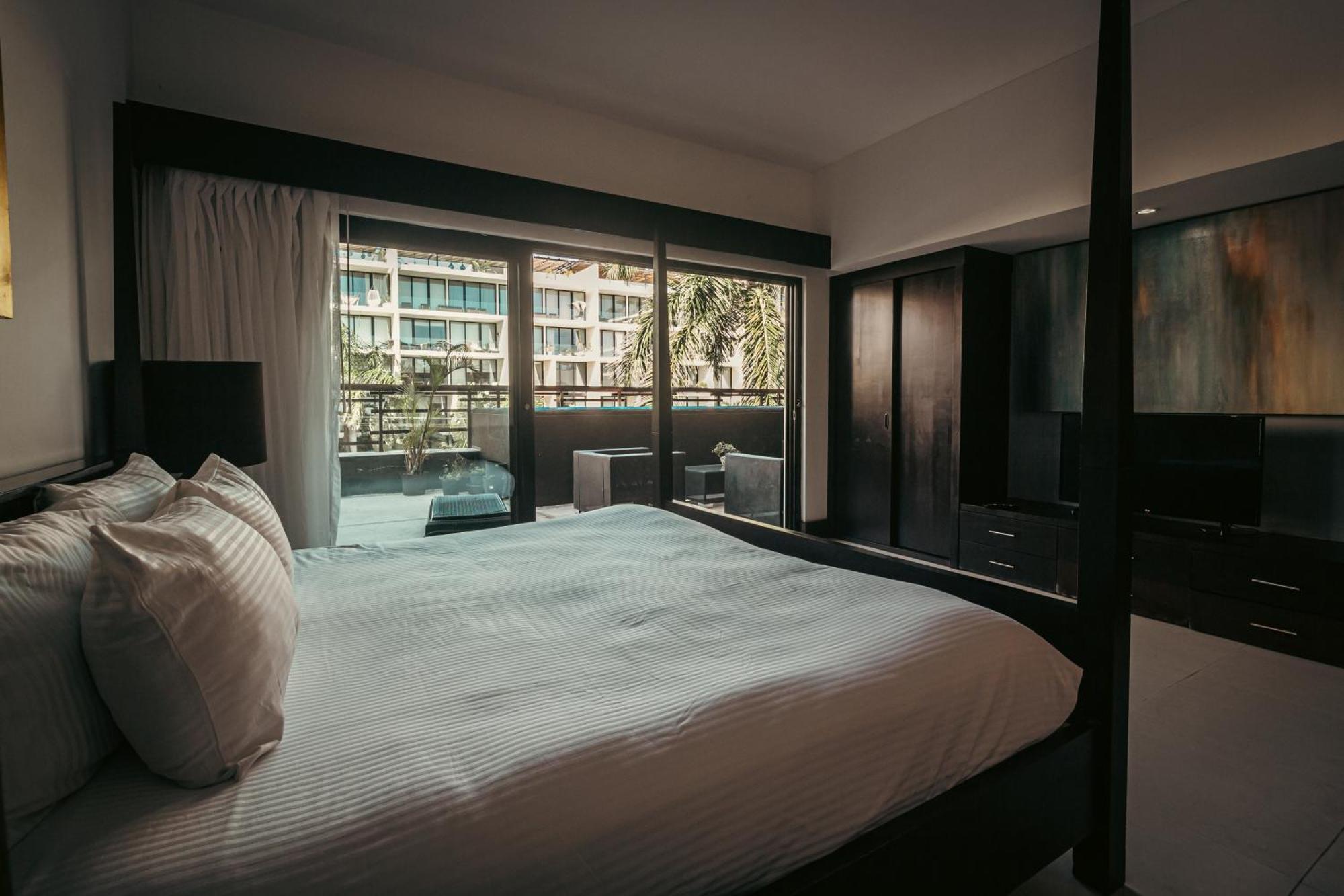 Aparthotel Aldea Thai Downtown Oceanview Residences *