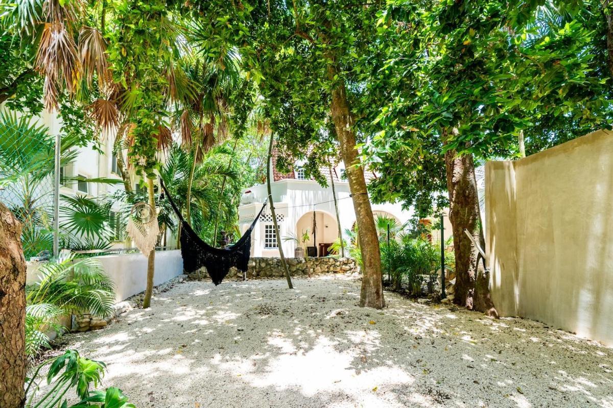 Apartment Stunning Modern With Pool And Access Playa del Carmen