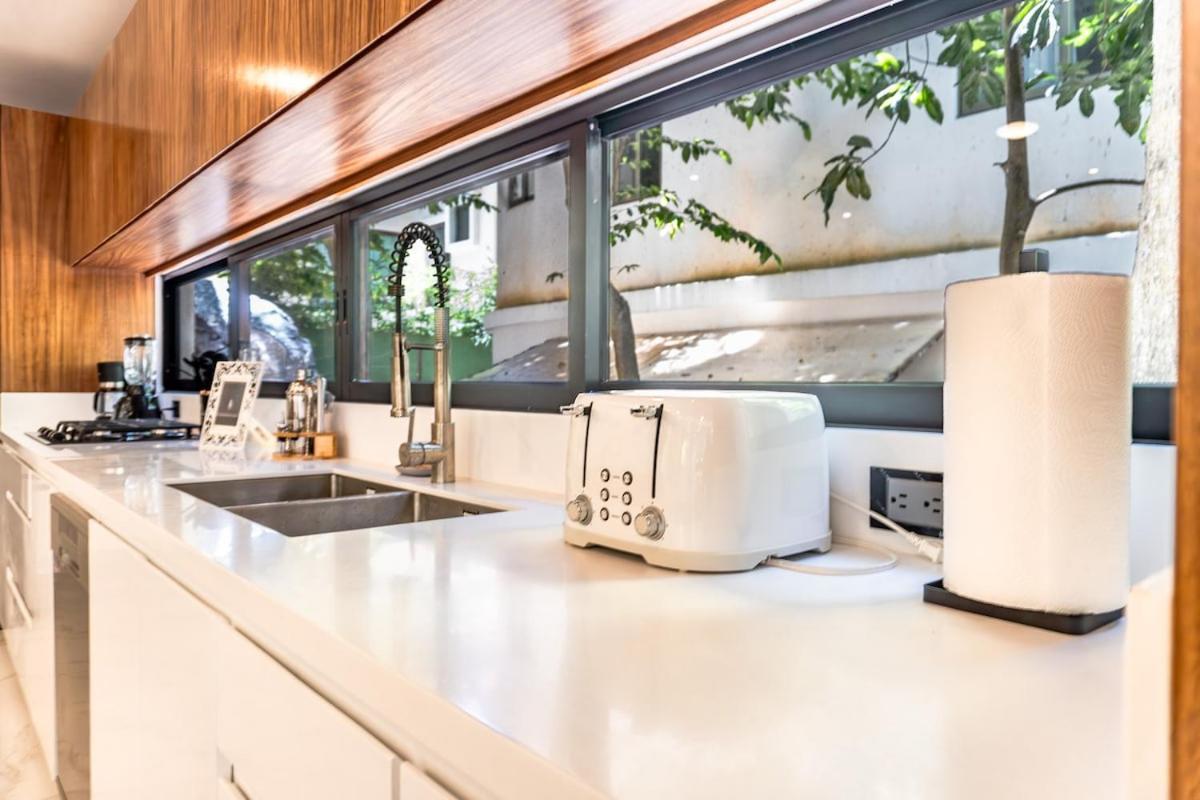 Apartment Stunning Modern With Pool And Access Playa del Carmen