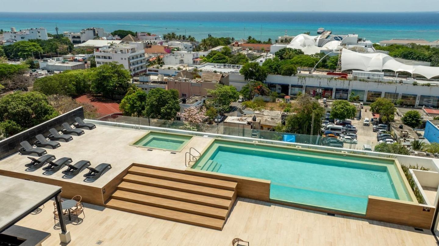 Apartment 2br W/ Rooftop Oceanview & Centric Location