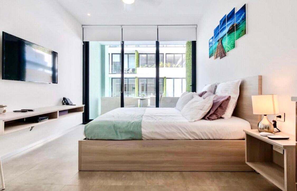 Beautiful Equipped In Great Location! Apartment *