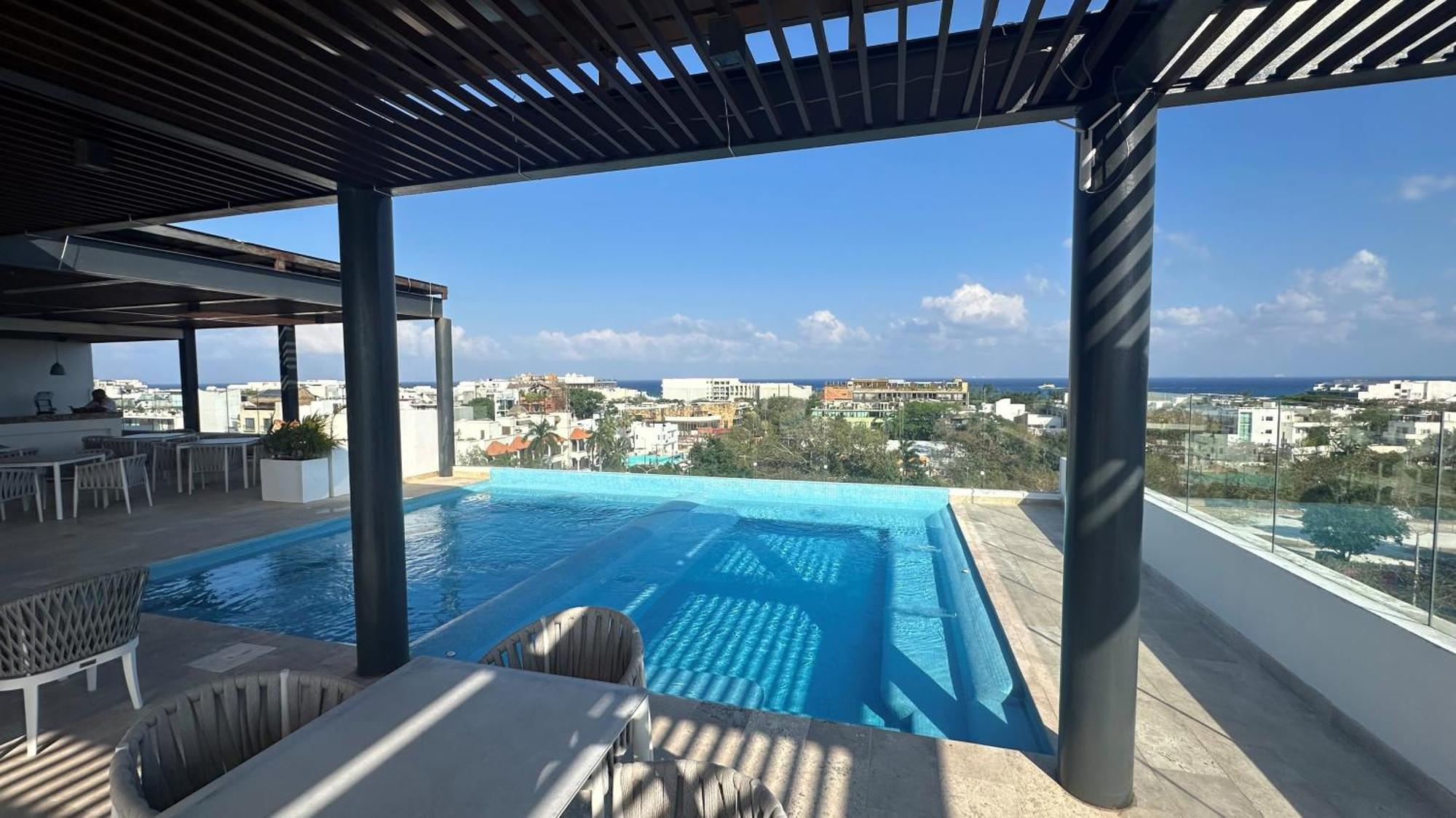 Serenada Apartahotel