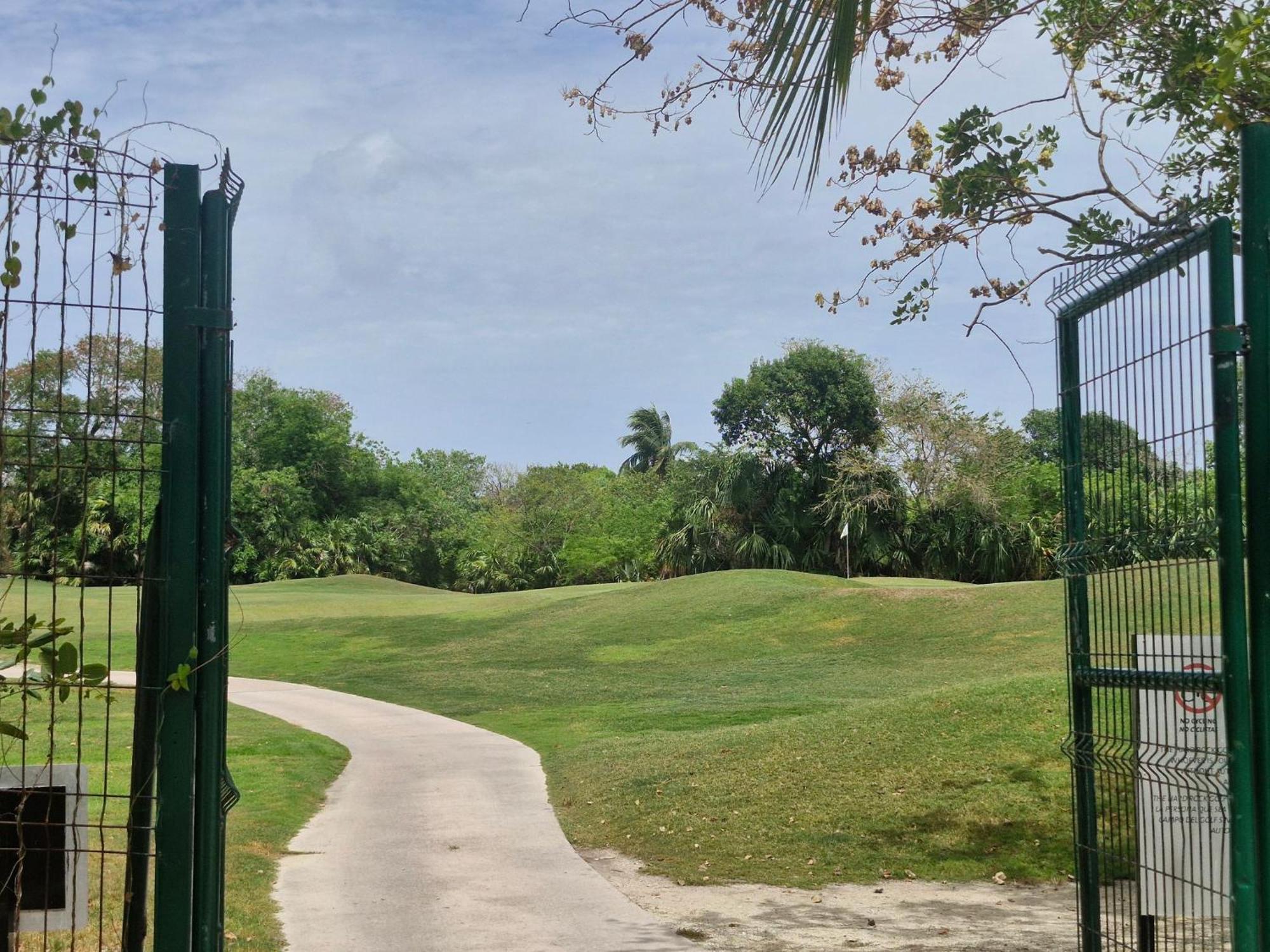 Luxurious In Playacar With Golf Playa del Carmen