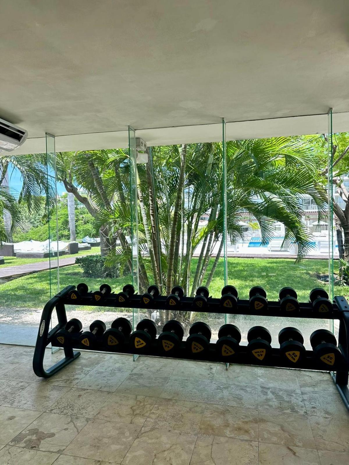 Apartment Spacious And Modern 3br, Pools, Gym And Private Parking Next To *