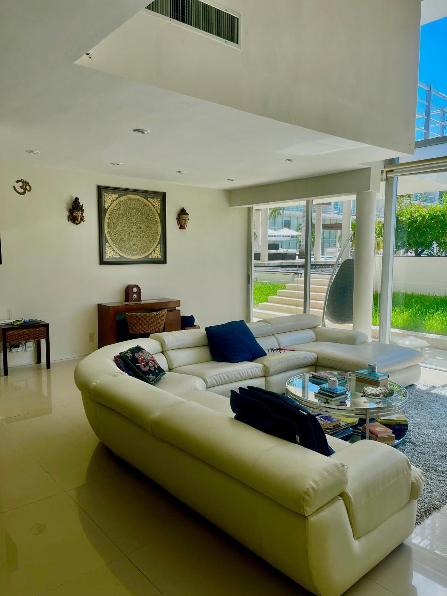 Apartment Spacious And Modern 3br, Pools, Gym And Private Parking Next To *