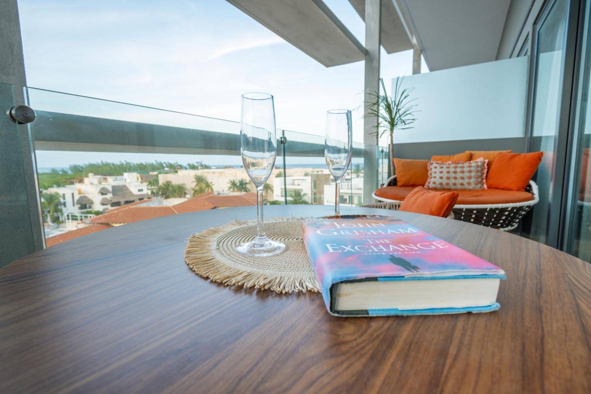 Luxury 1br Condo-amazing Oceanviews Prime Location Close To Playa del Carmen