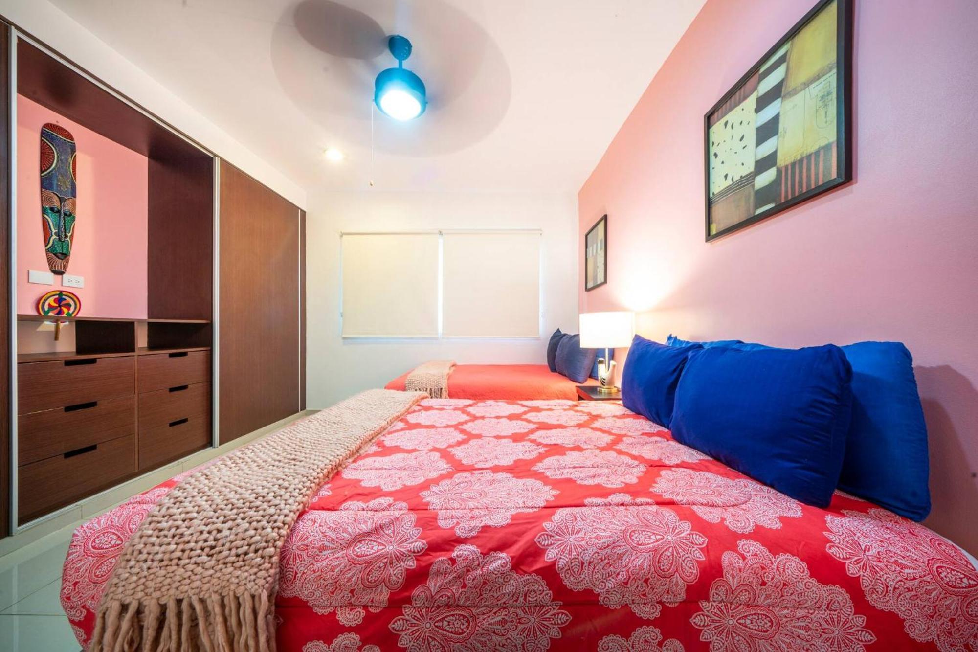 Modern 2 Bedroom With Pool, Bbq & Gym - Solana At Sabbia Holiday home Playa del Carmen