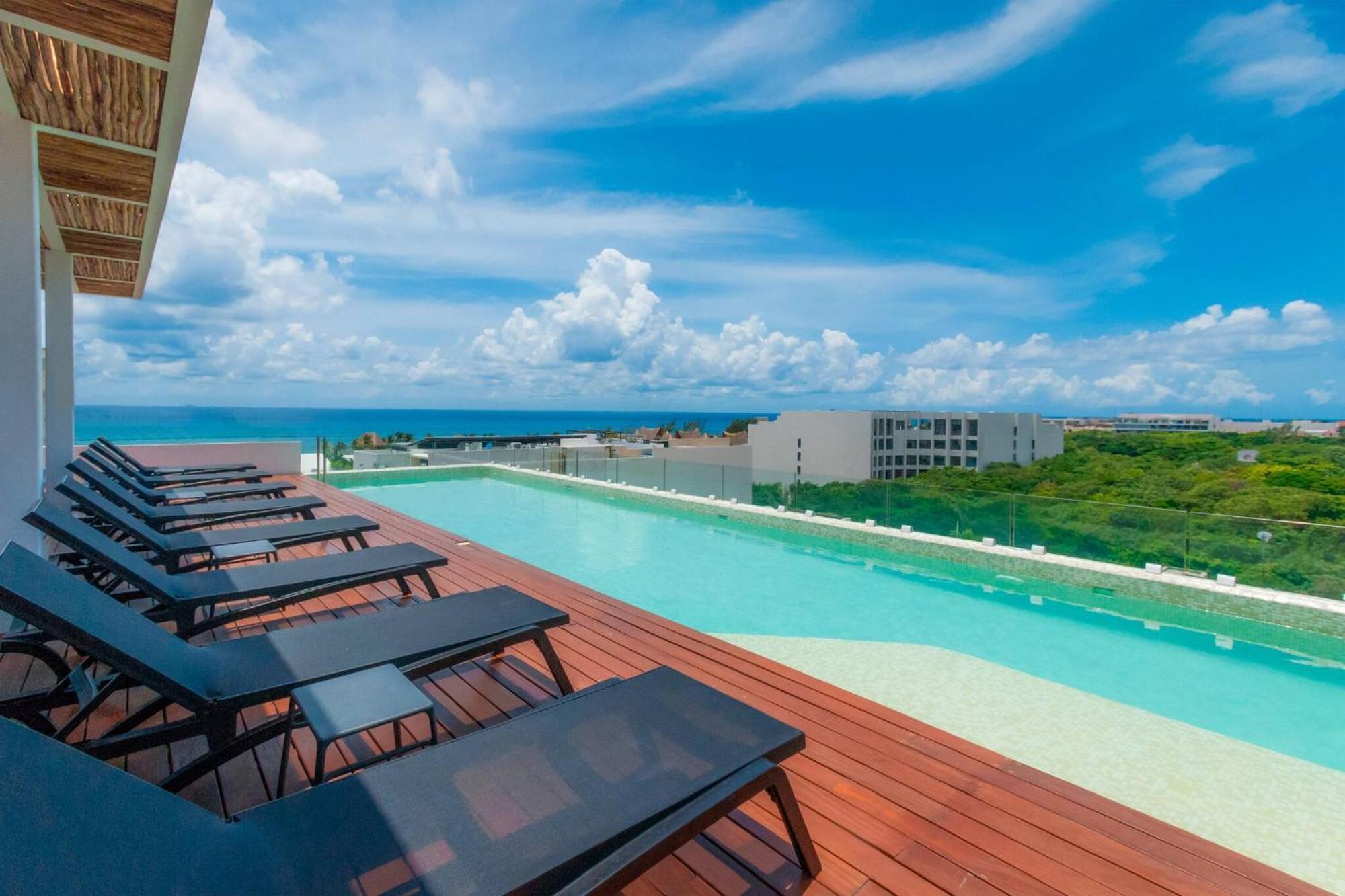 Caribbean Dreams - Stylish & Only 2 Blocks To The - At Bahay Apartamento