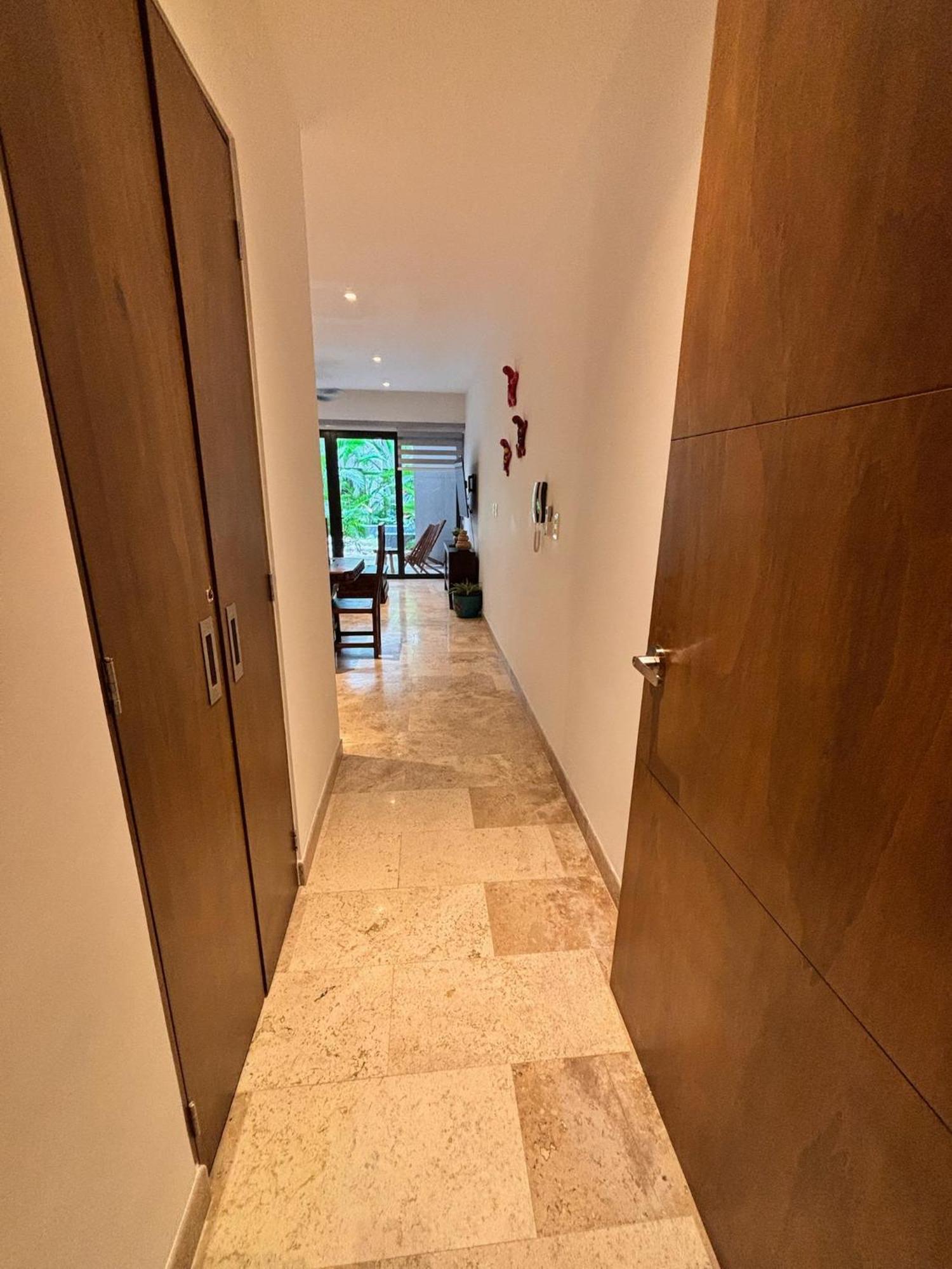 Modern 2br 1 Block From 5th Ave Wt Pool, Gym N Fast Wifi * Playa del Carmen