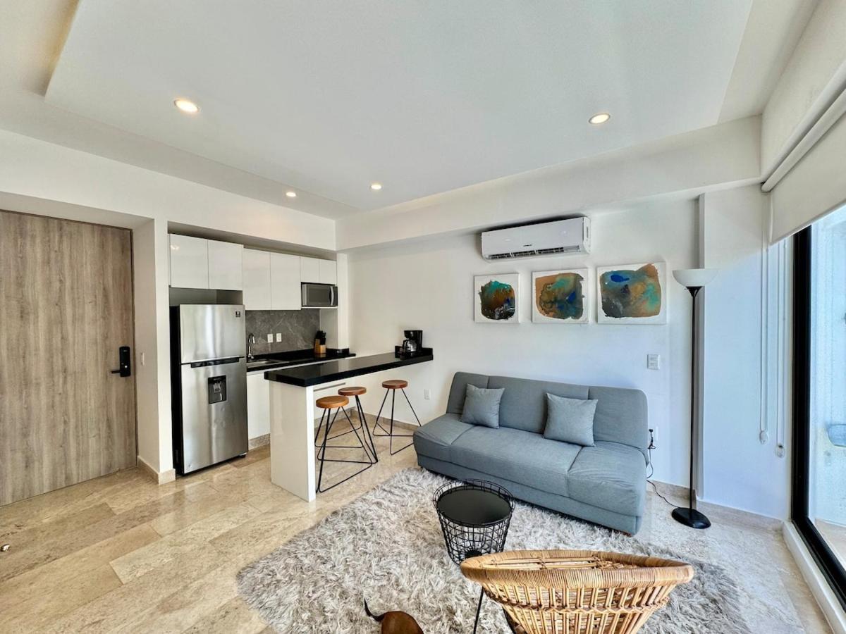 New One Block From 5th Ave Apartamento