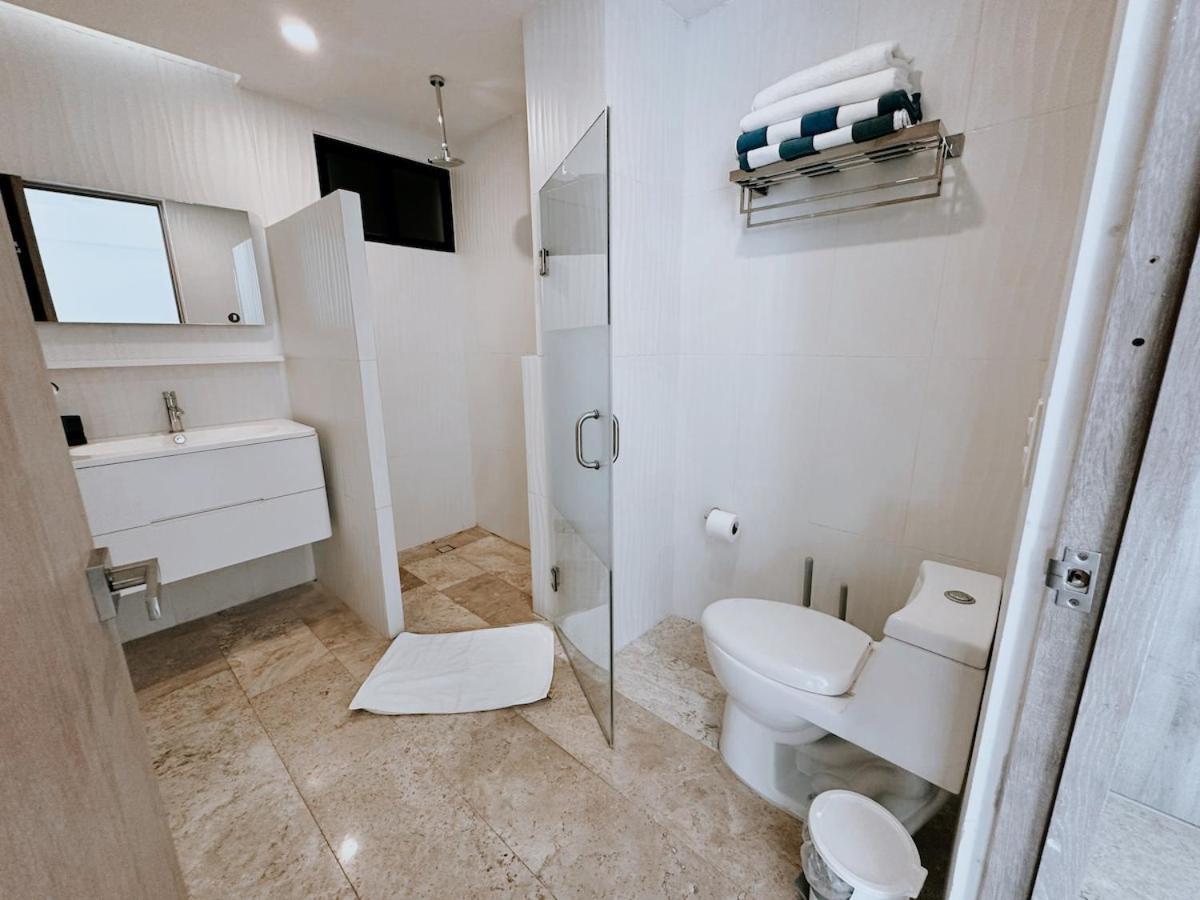 Apartamento New One Block From 5th Ave