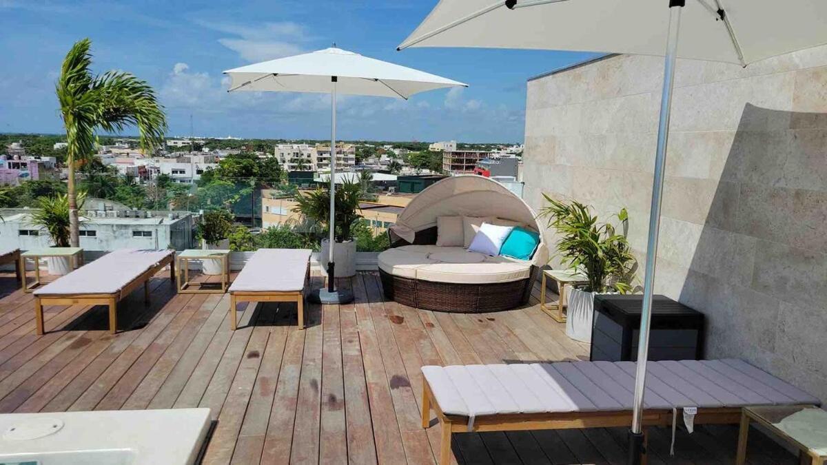 Nordic - Walking To - King Size Bed Playa del Carmen