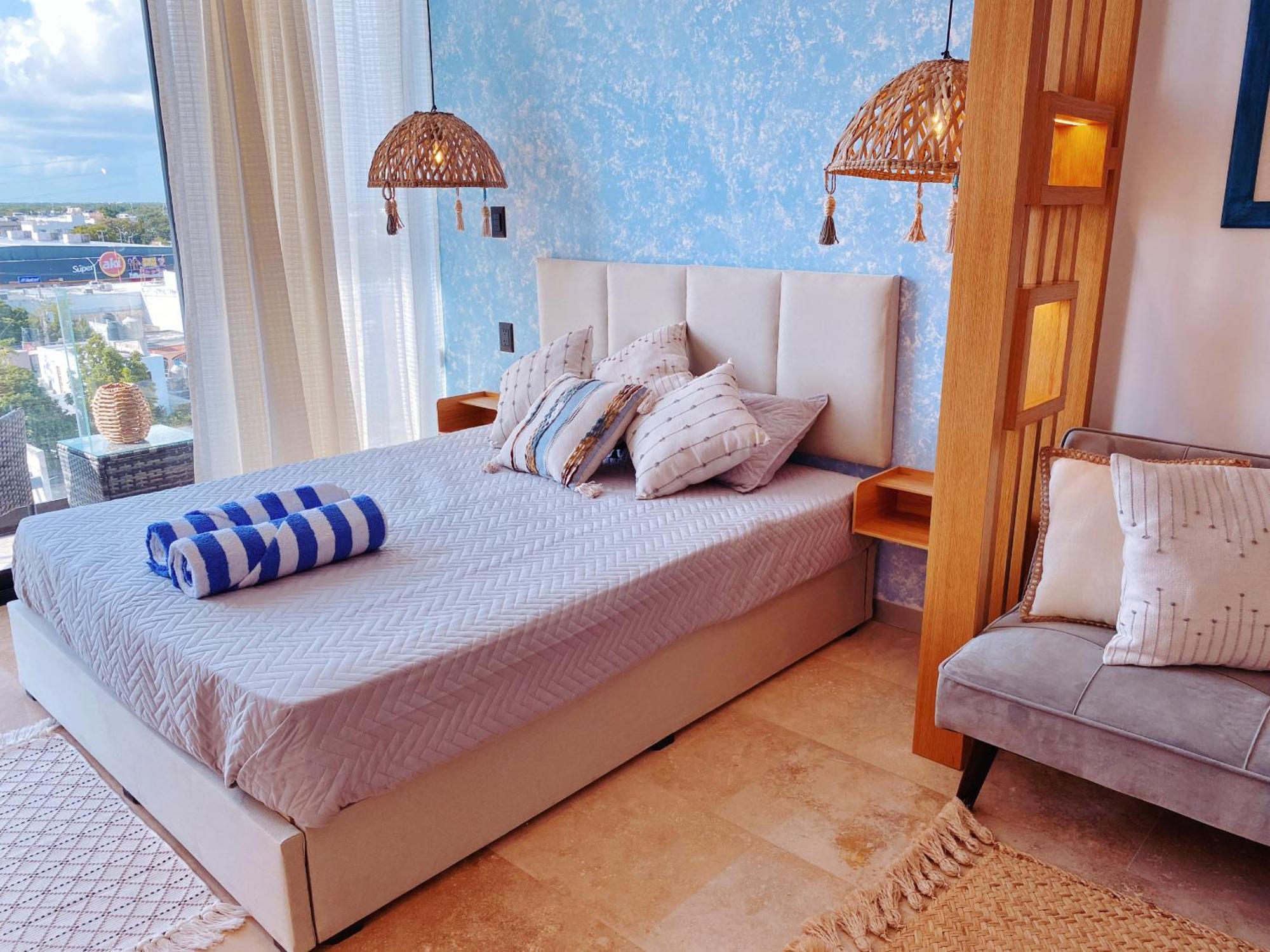 Brand New In 4th Floor With Balcony And Elevator Căn hộ *
