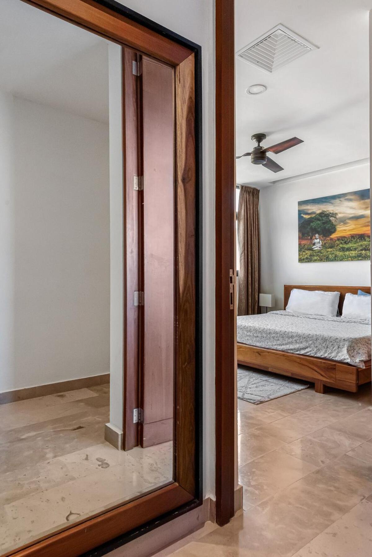 Newer Luxury 2bd Close To Ocean Căn hộ *