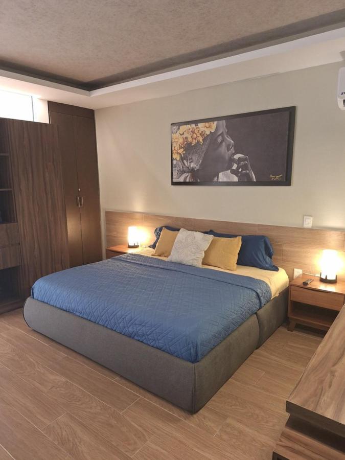 George Luxury