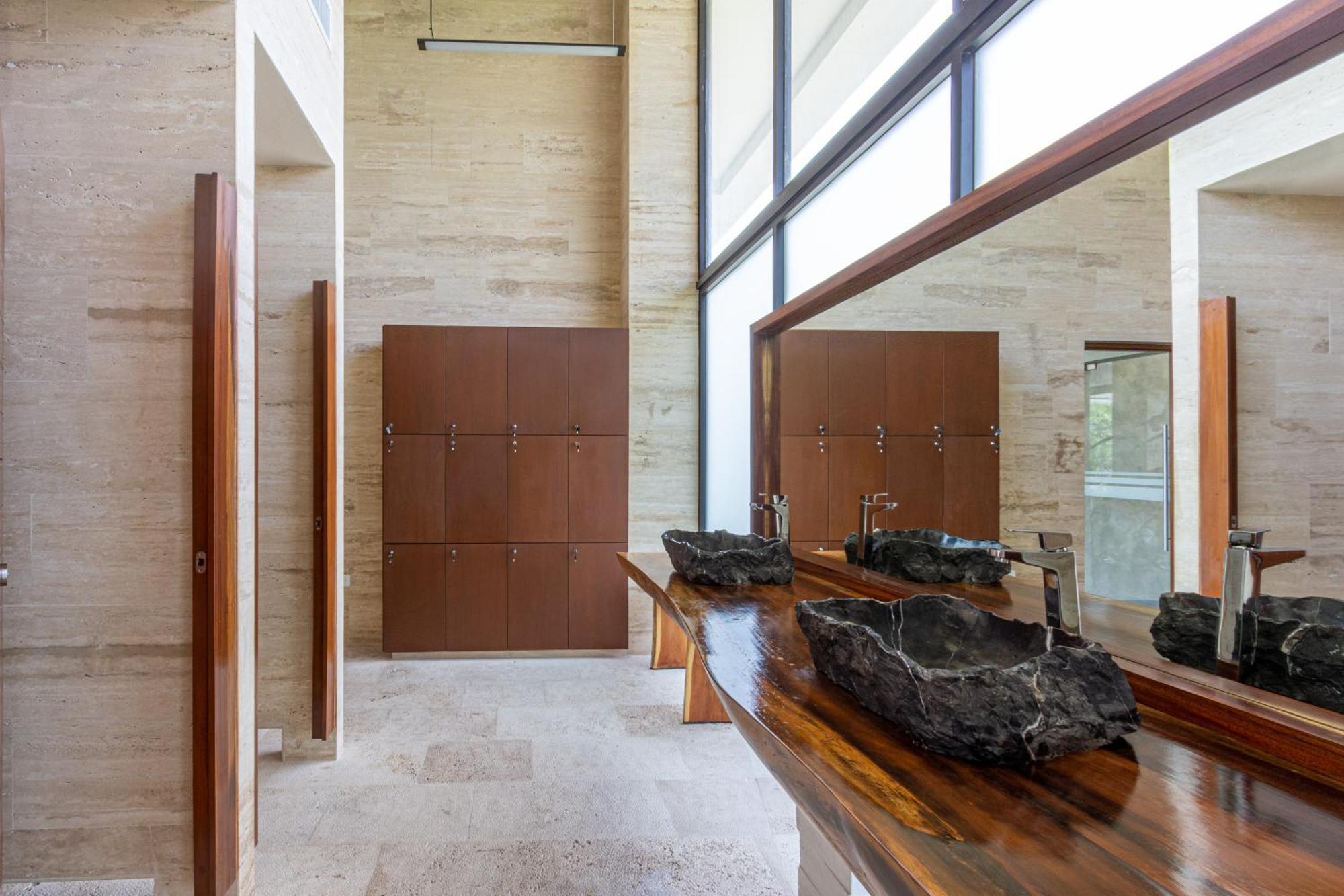 Awa 3 Bedroom Exclusive Penthouse Luxury And Comfort
