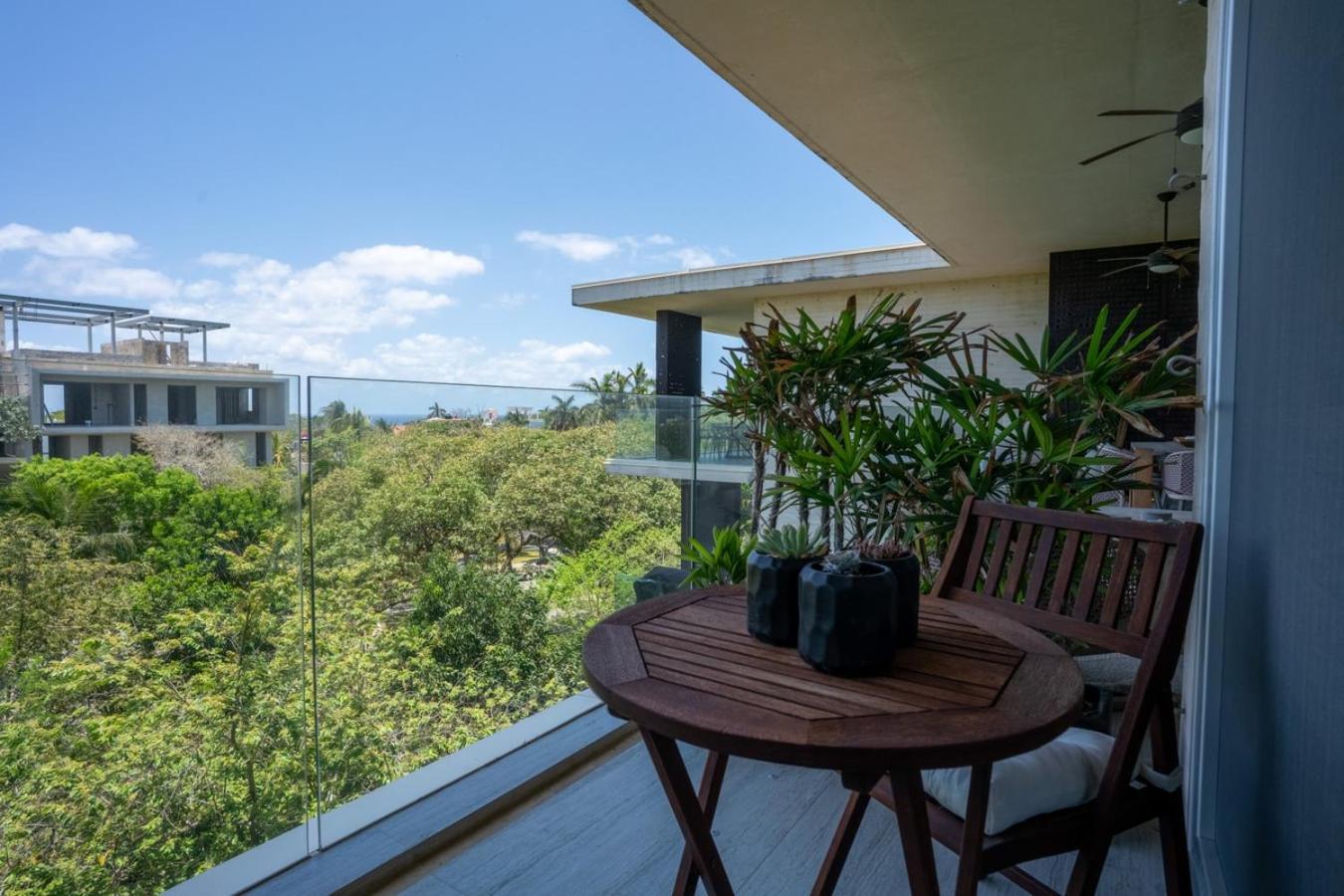 3br Luxury W/ Private Rooftop Pool & Gym *