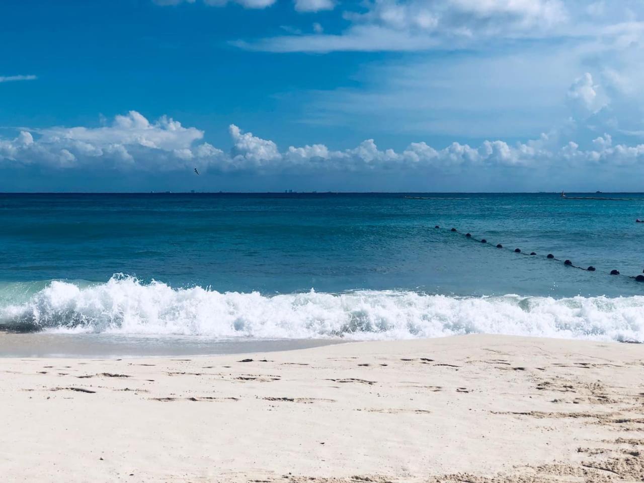 Stylish Steps From 5th Ave And * Playa del Carmen