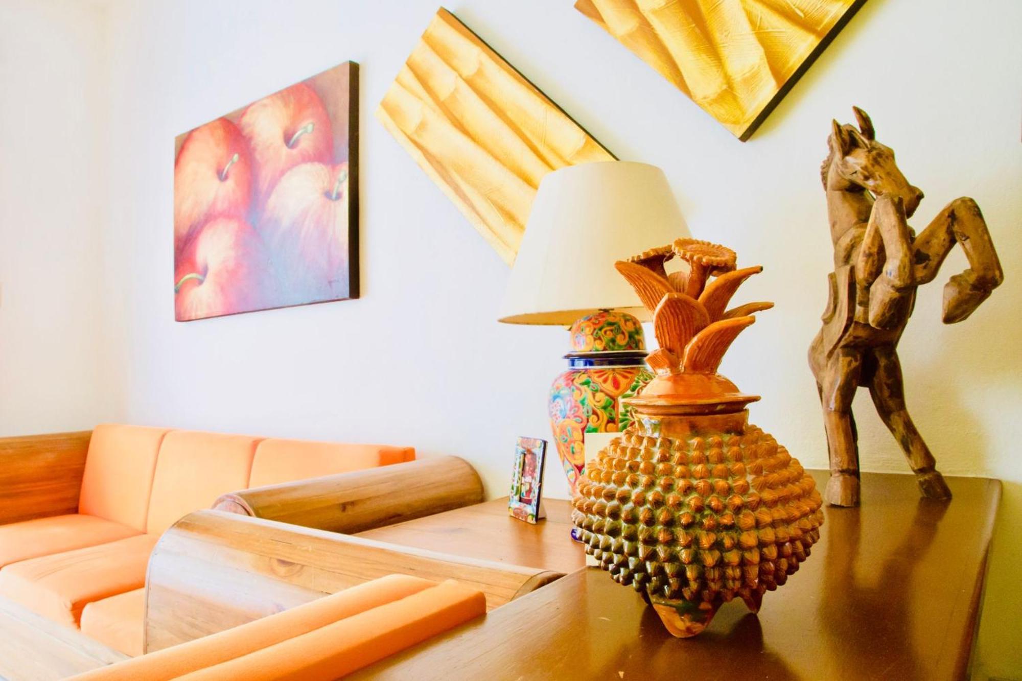 Executive Budget With Swimming Pool Air Conditioning And Parking *