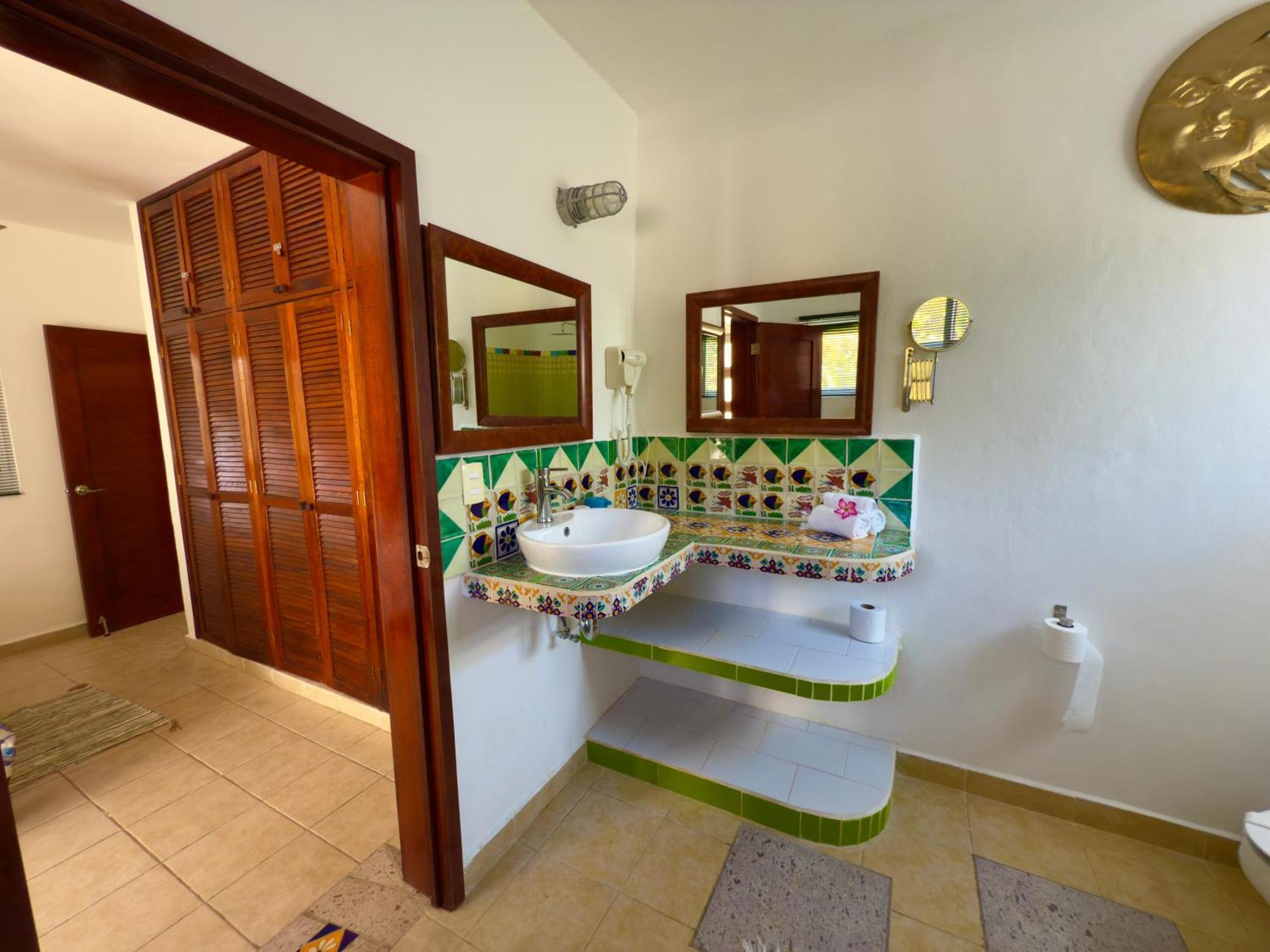 Villa Urbaneden 'another Day In Paradise' *