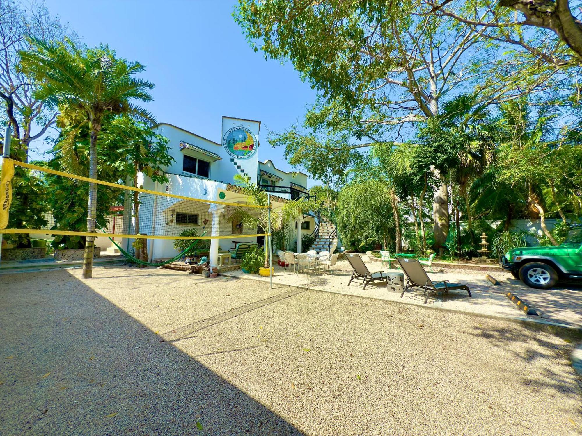 Villa Urbaneden 'another Day In Paradise'