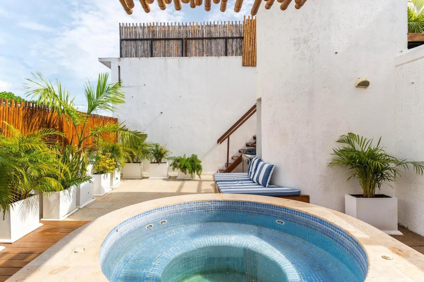 2 Story Ph 3b Heated Jacuzzi Close Street 6 * Playa del Carmen