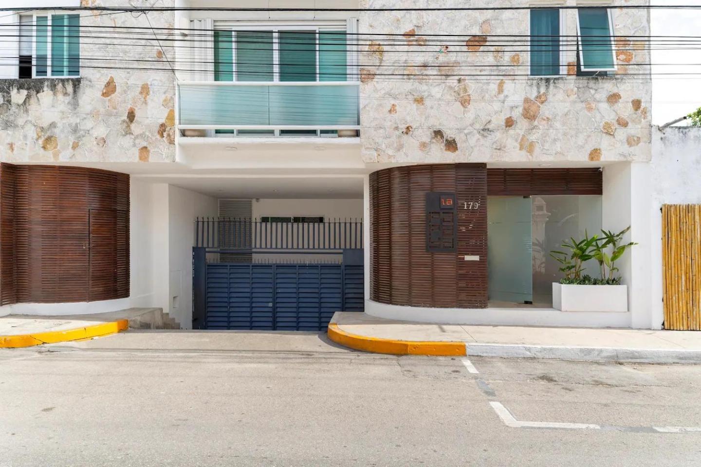 2 Story Ph 3b Heated Jacuzzi Close Street 6 Playa del Carmen