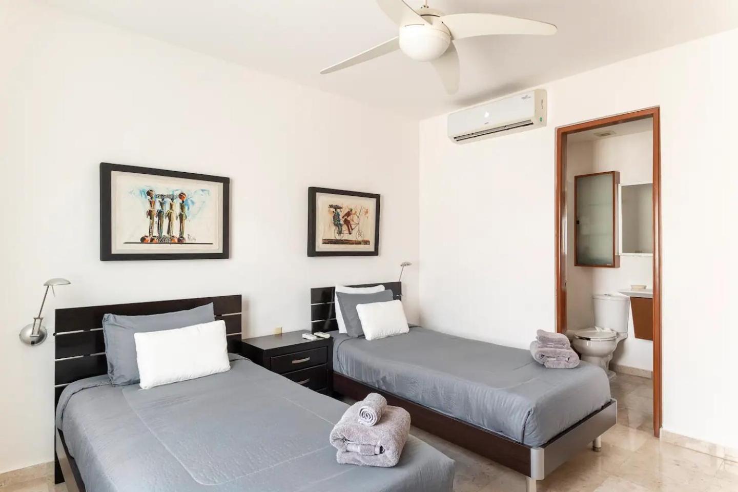 2 Story Ph 3b Heated Jacuzzi Close Street 6 Playa del Carmen