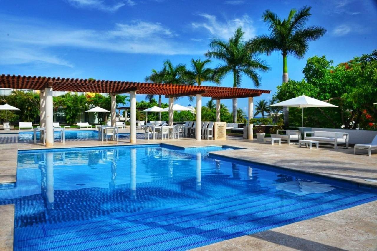 Spacious And Modern 3br, Pools, Gym And Private Parking Next To