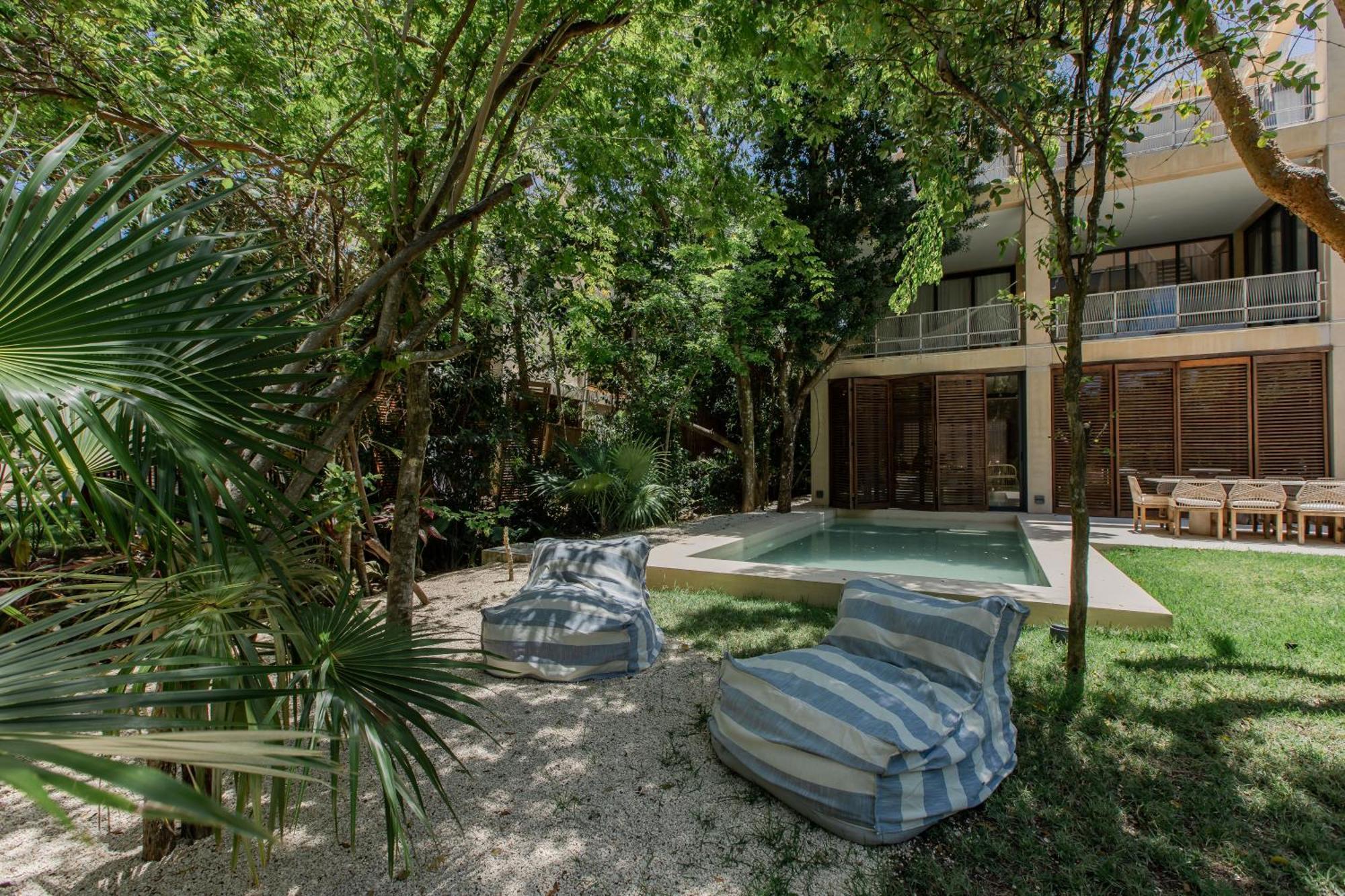 The Palm Luxury Corasol By Lumina Villa