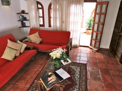 El Patio Khách sạn 3*