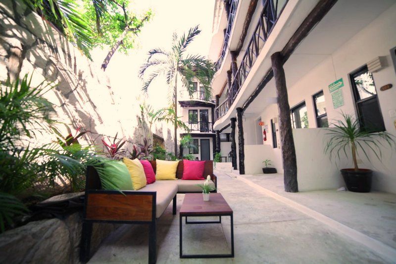 Siesta Fiesta - 5th Avenue