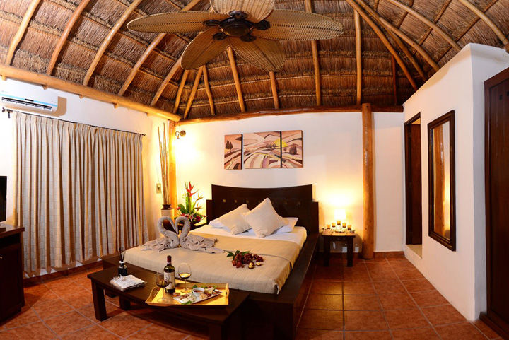 Hotel Hacienda Mariposa 3*