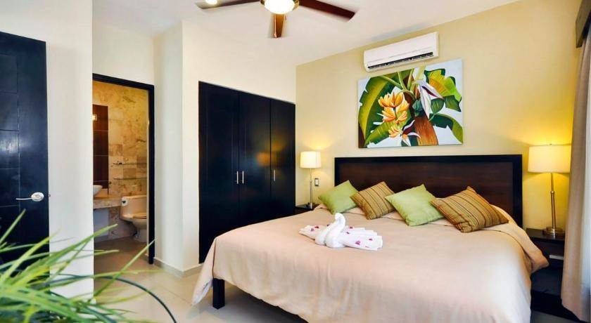 Encanto Riviera Apartahotel