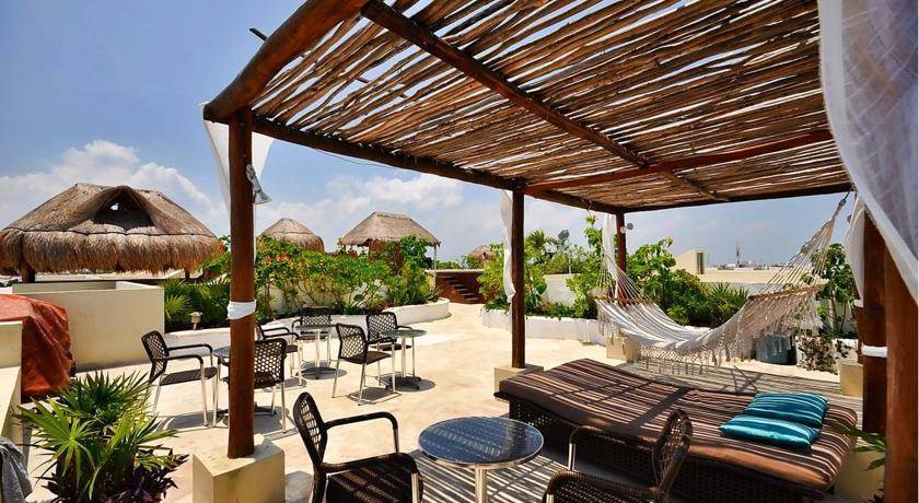 Apartahotel Encanto Riviera 3*
