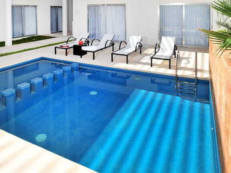Bambu Apartahotel