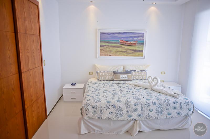 Menesse By 5th Avenue Realty Group *