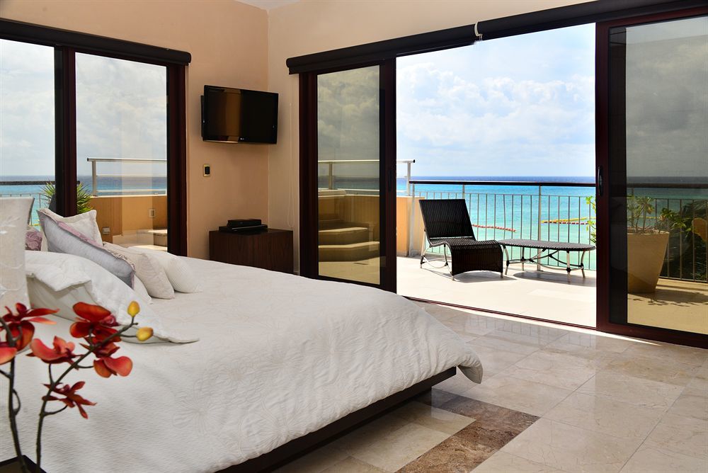 Apartment El Faro Oceanfront Apartments By Bvr Playa del Carmen