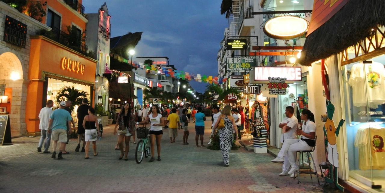 E-motions & Beach Club 4* Playa del Carmen