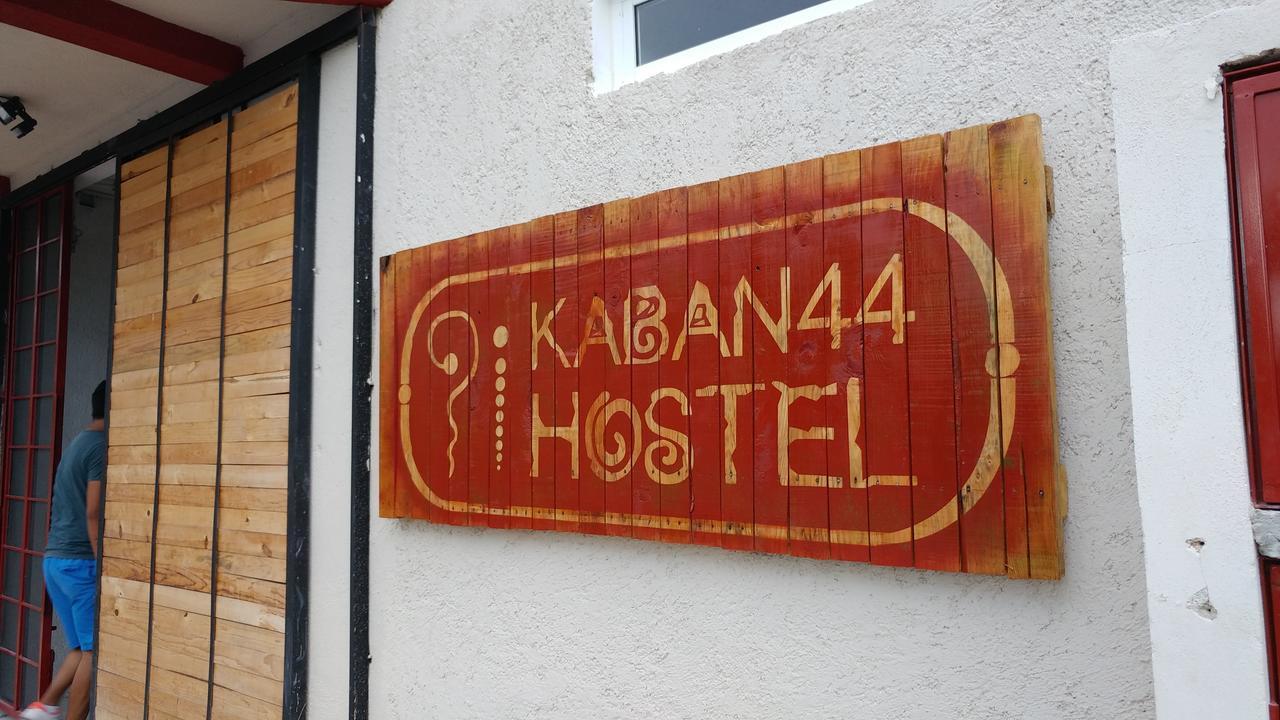 Kaban 44 *