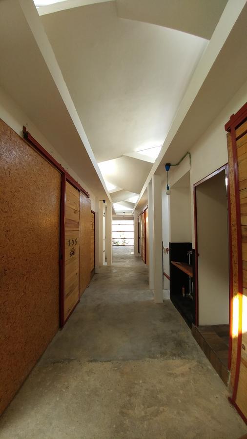 Hostal Kaban 44 *