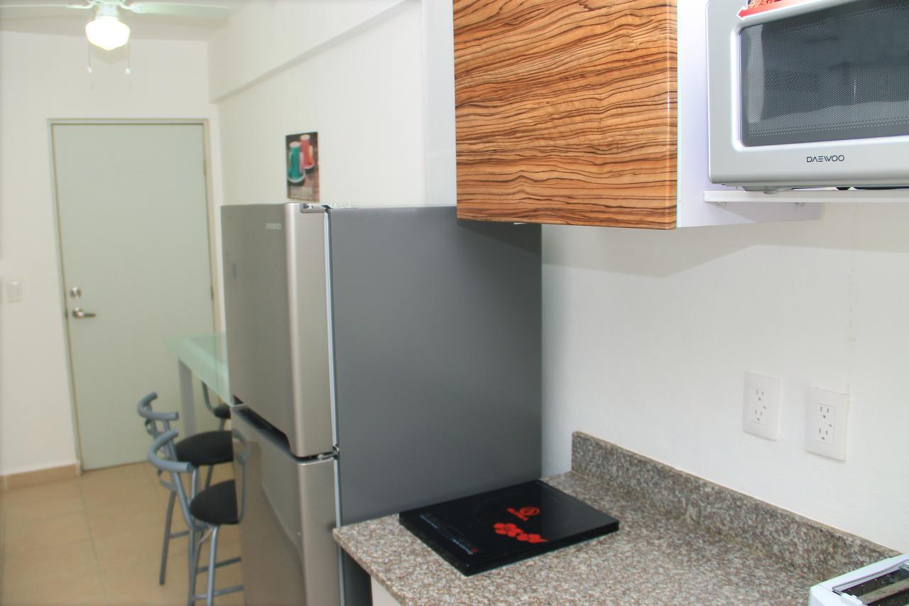 Hotel Xell Suites & 3*