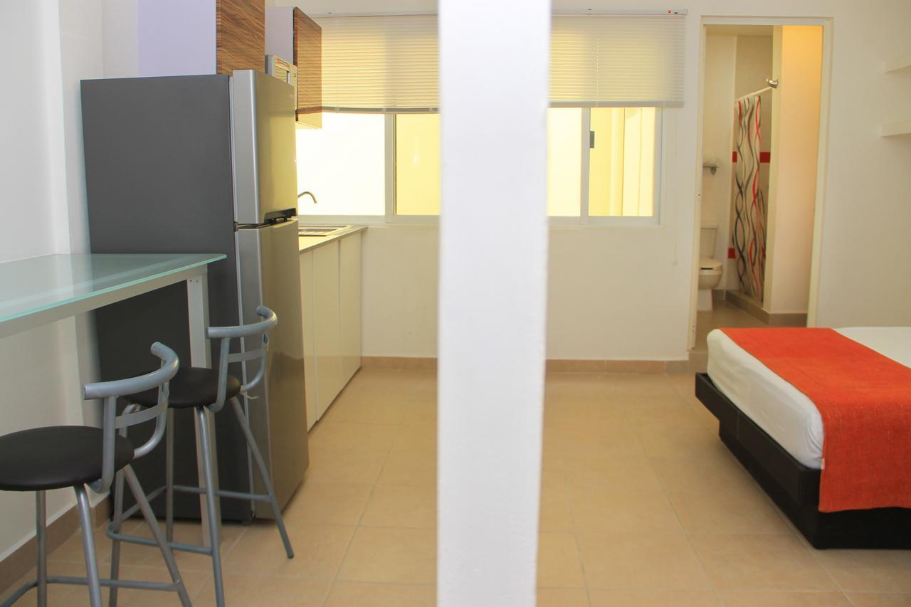 Xell Suites & 3*