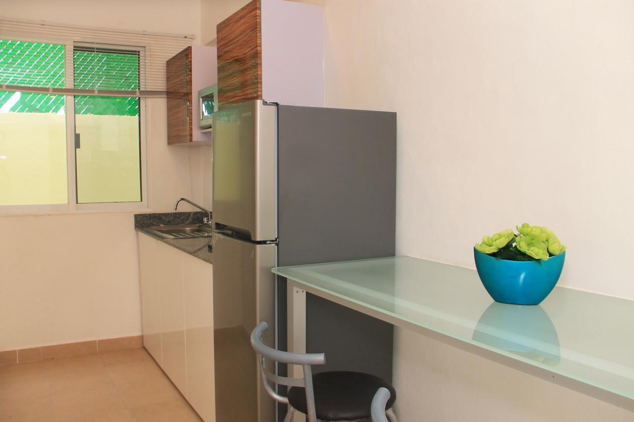Hotel Xell Suites &