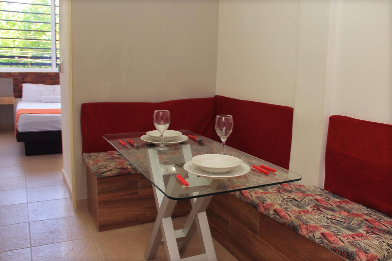 Xell Suites & 3*