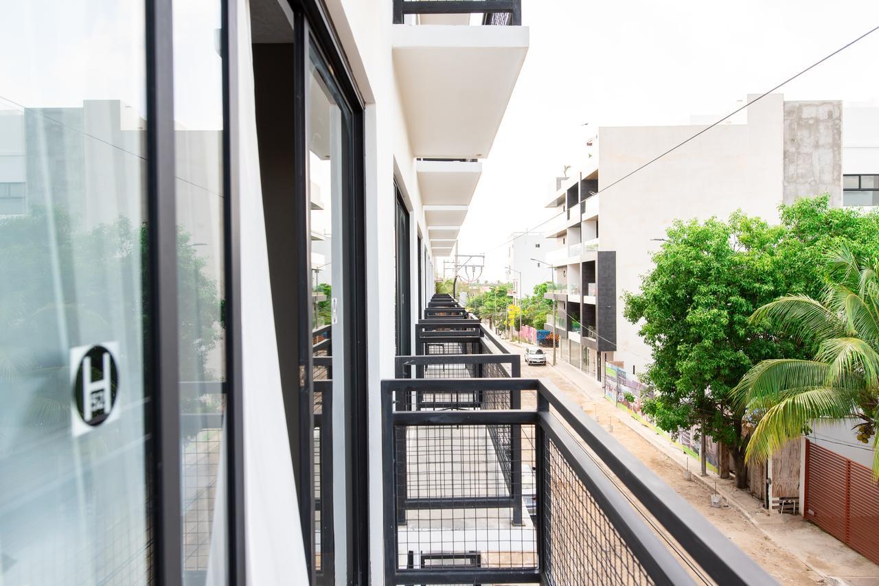 52 Khách sạn 4*