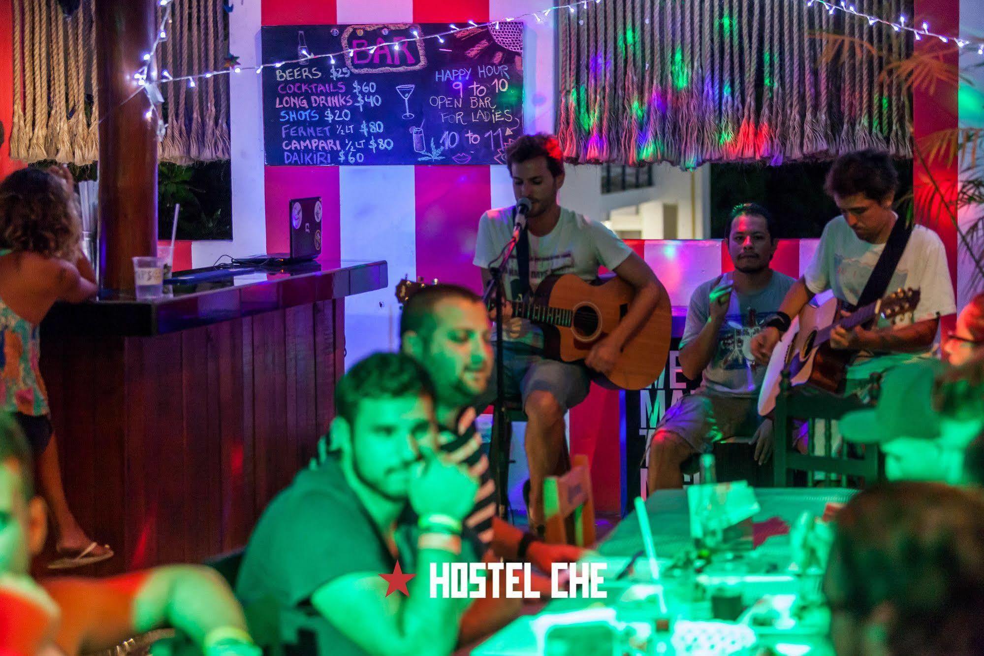 Hostel Che Playa & Bar Adults Only *