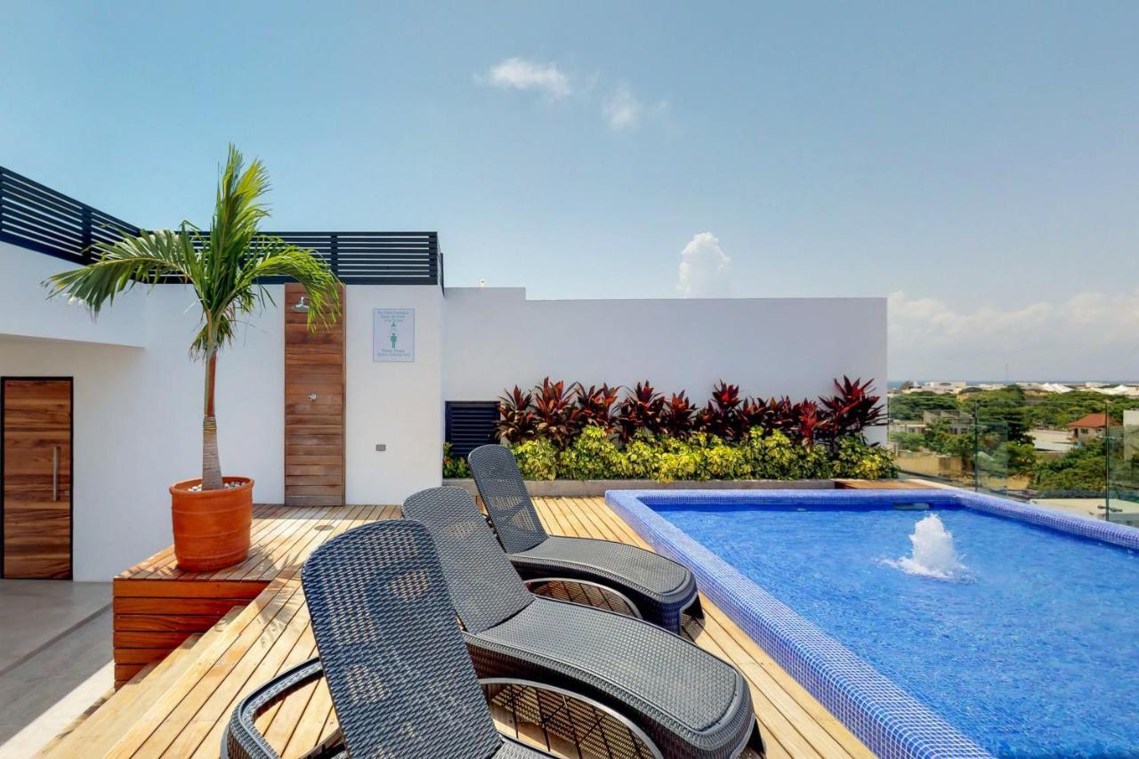 Apartment Icono Playa Condos, B307 *