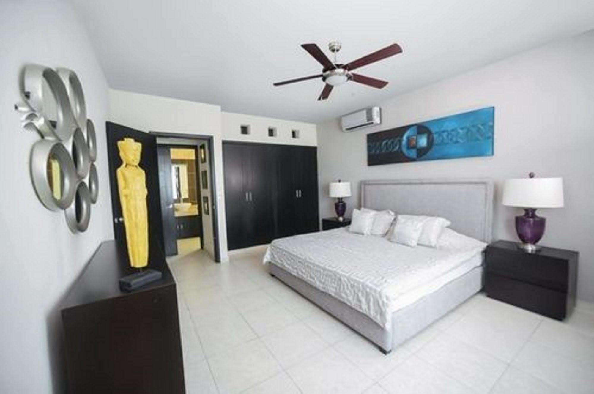 Apartahotel Encanto Riviera 3*
